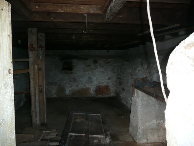 EHG3966_Photo 26-Stone store ground floor interior.jpg