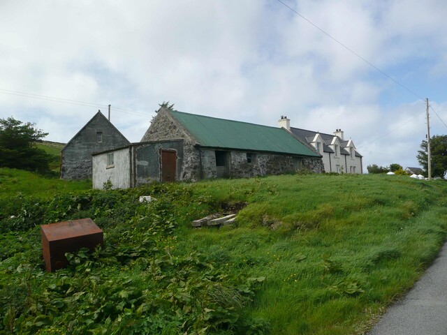 EHG3966_Photo 31- Byre_stone store in relation to main house#6C65.jpg