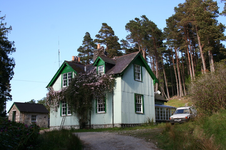 EHG4015_image_02.JPG