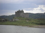 MHG45417_CastleTioram1.JPG
