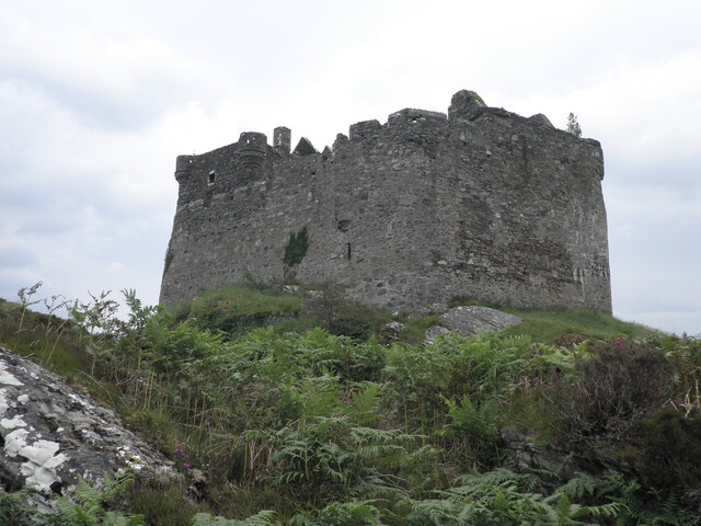 MHG45417_CastleTioram37.JPG