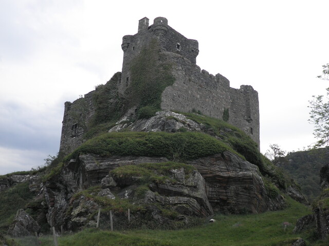 MHG45417_CastleTioram42.JPG