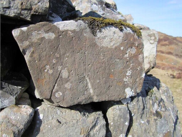 SHG26386_RhuStone1.jpg