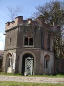 MHG17229_gazebo2.jpg