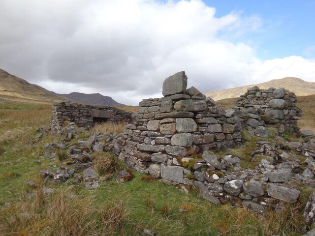 MHG56852_DSC00086 Mullardoch Building 9 from SE.jpg