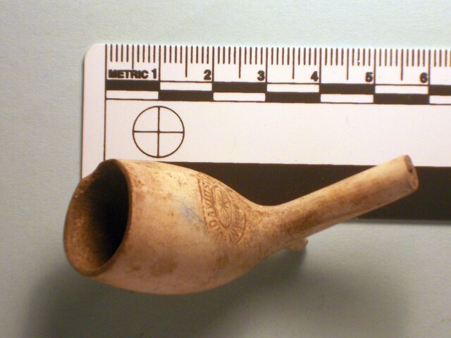 EHG470_Balloan_Park_clay_pipe.JPG