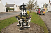 EHG4718_CommemorativeFountain_1.jpg