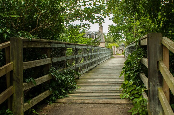 EHG4765_CAW15_Footbridge_03.jpg