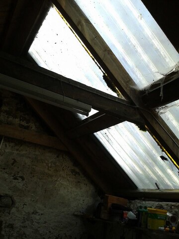 EHG4928_54_braeval_int_north facing roof.jpg