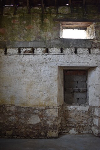 EHG5028_ClearedBarn_33.jpg