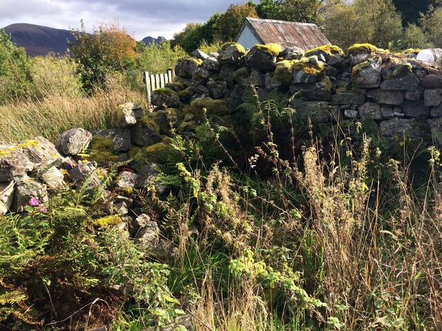 Nedd 355 Stone Byre  Internal view 3.JPG