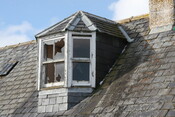 EHG5195_Little Budgate Bay window Middle.JPG
