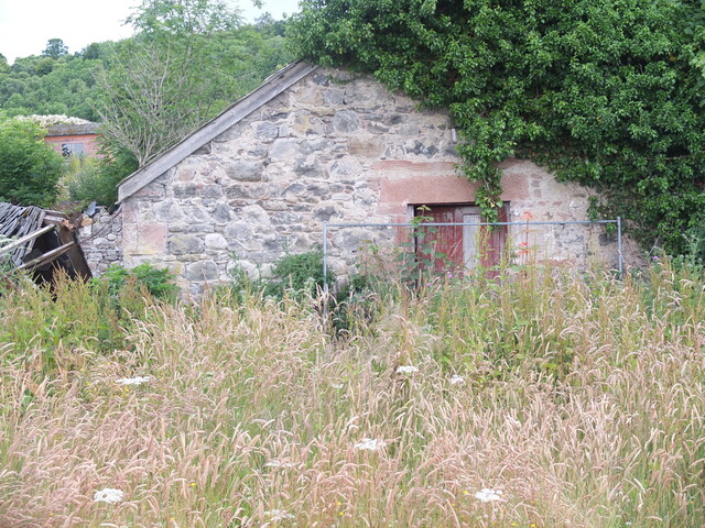 EHG5196_02. view from south east looking directly onto piggery.JPG