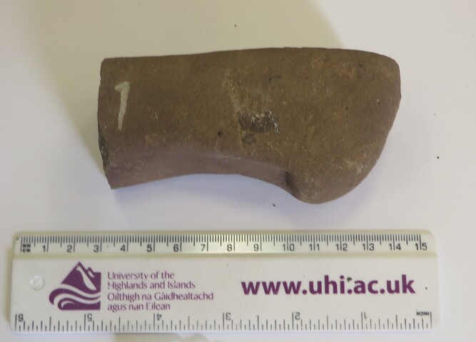 1990.10_Tungadale shaped stone object.jpg
