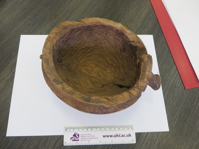 1990.7_Brackadale bowl (2).JPG