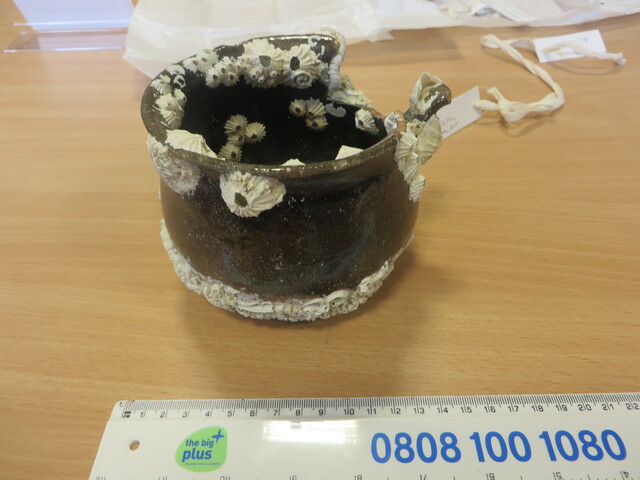 Loch Sligachan medieval pot (2).jpg
