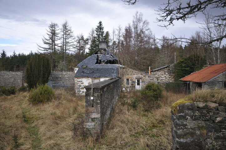 MHG17015_04.jpg