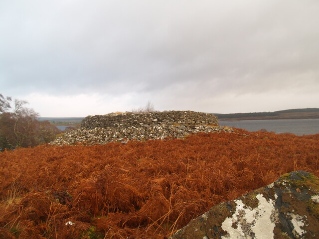 NC50NW0001-  Sallachy Broch_02.JPG
