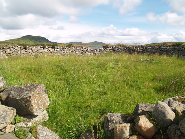 NC65SW0012 - Sheepfold, Loch Loyal AJP_04.JPG